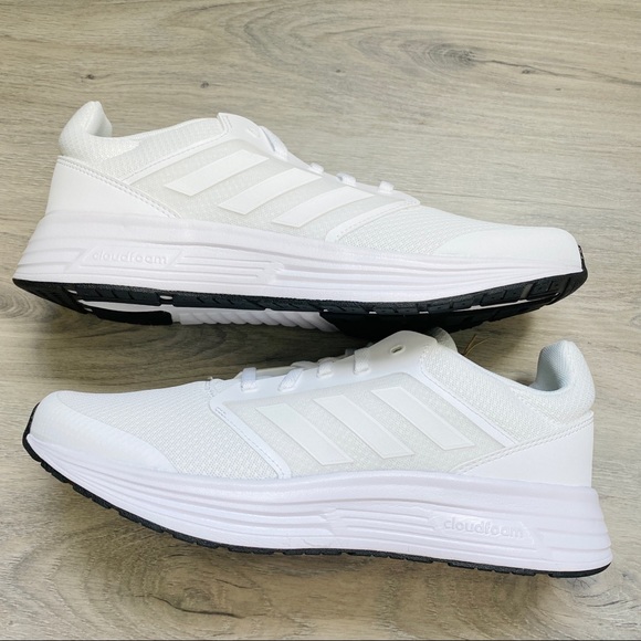 NWT Adidas Galaxy 5 - Picture 8 of 8